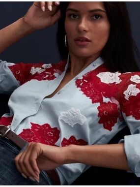 NWT white house black market lace applique Red Lace poplin blouse Size 12